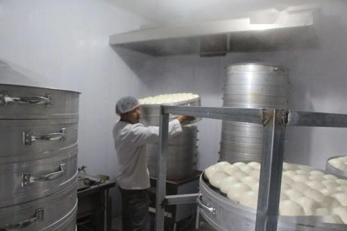 走进食品加工五好小作坊示范店之准格尔旗张柱馒头切面馆