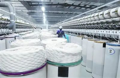 鲁泰纺织转让在疆拥3座加工厂和20万亩棉田的公司股权