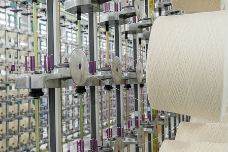 四层棉纱背景下的纺纱加工工艺探析