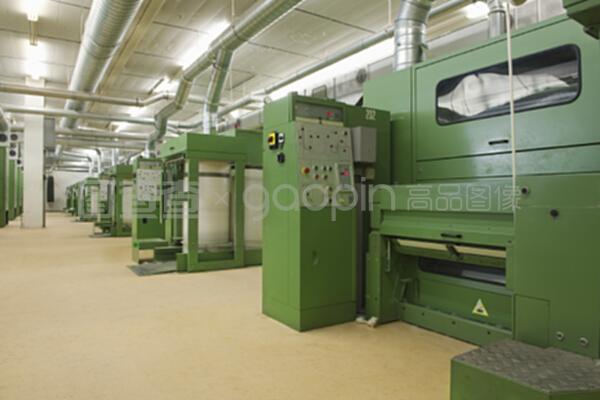 纺纱厂连续机械视图下的印染加工